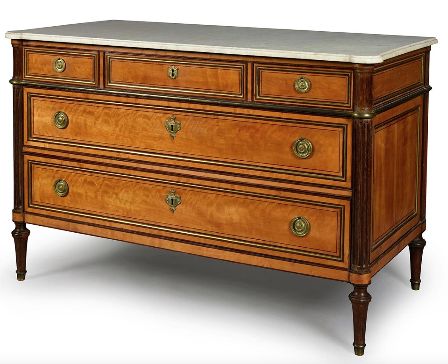 A LOUIS XVI PERIOD SATINWOOD  COMMODE