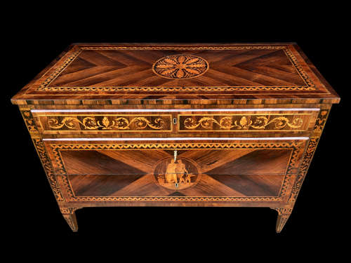 A FINE MARQUETRY COMMODE IN THE MANNER OF      MAGGIOLINI
